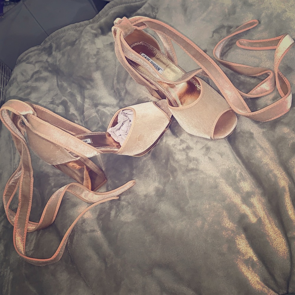 Cape Robbin light pink tie up heels